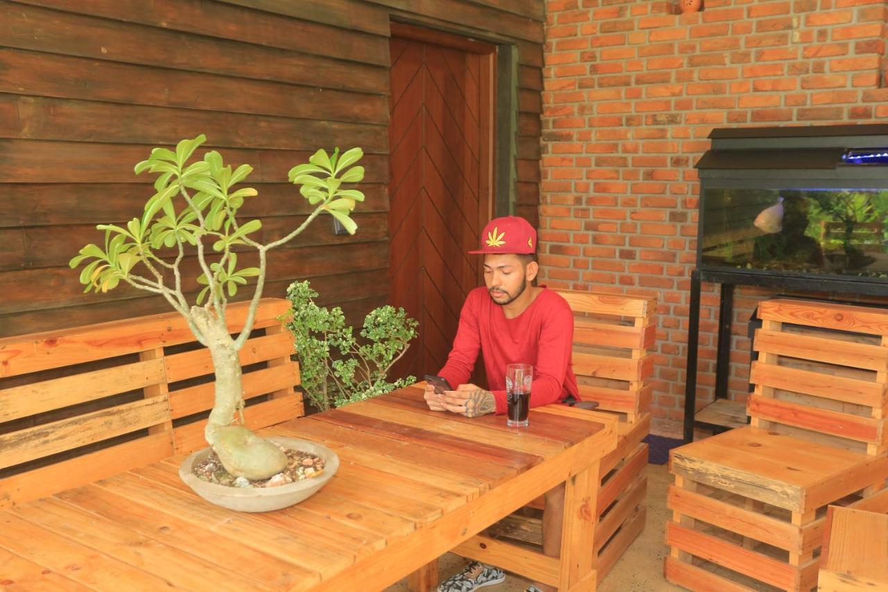 Riverrina Hotel